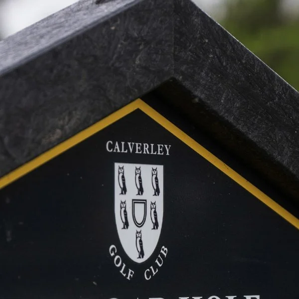 Calverley crest on its tee sign